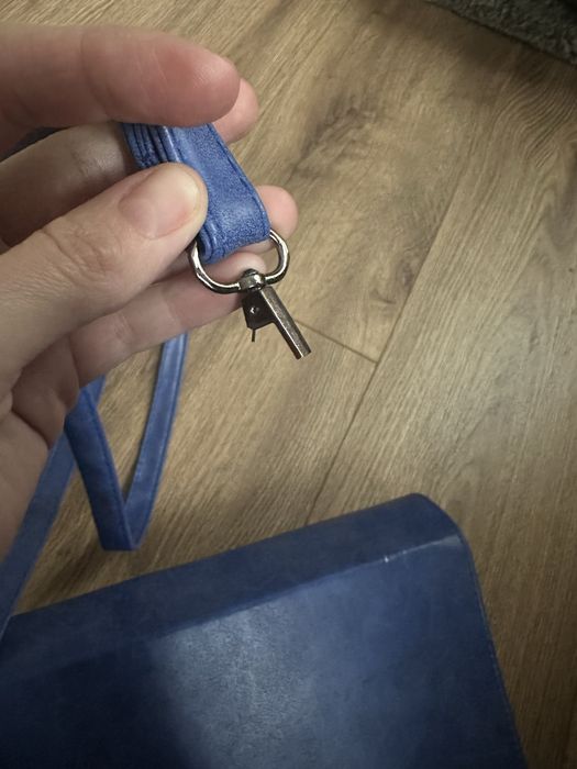 Сумка moschino в гарному стані