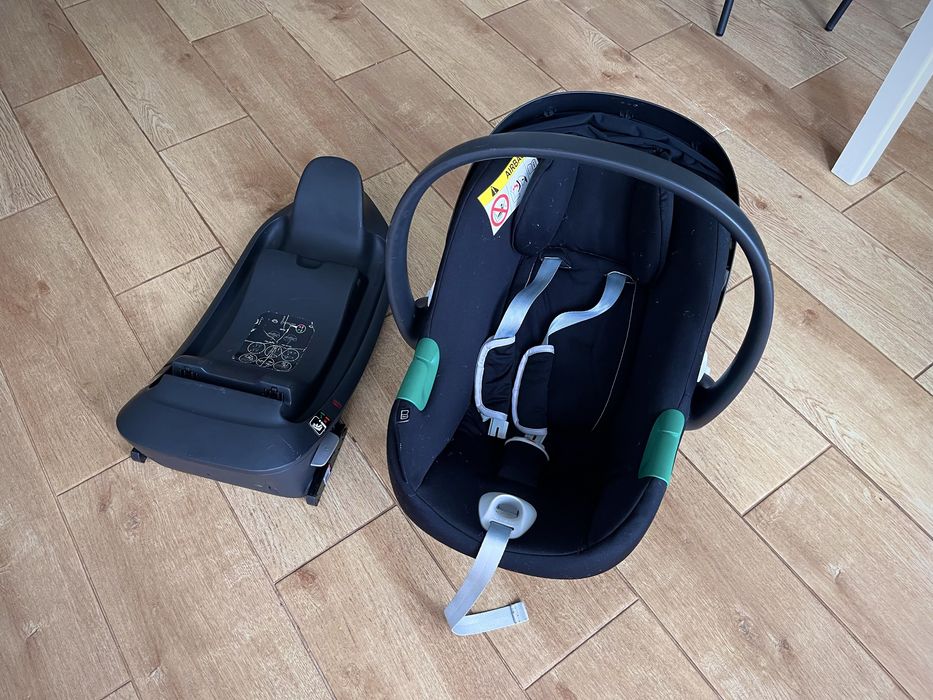 Ovo Cybex Aton B2 I-Size + base auto isofix Cybex One