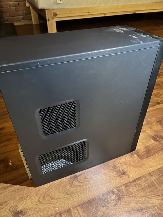 Komputer stacjonarny