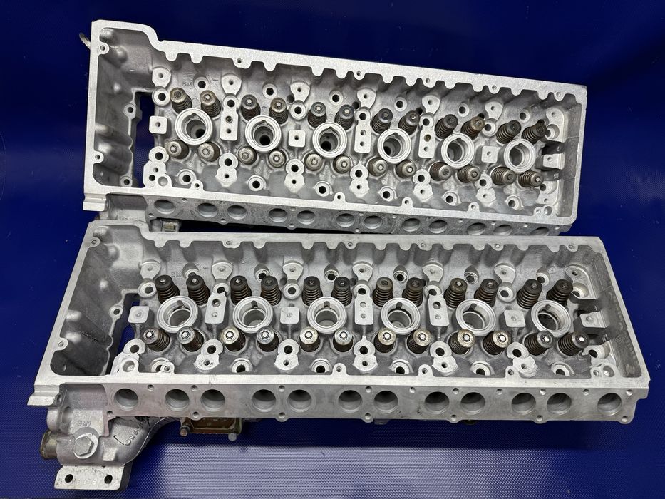 Гбц Головки блока Мерседс Ом602 2.5 2.9 603 3.0 3.5 ом6052.5 ом606 3.0