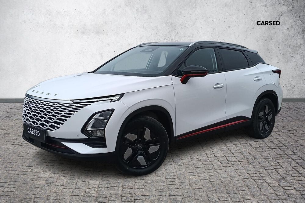 Omoda 5 Omoda 5 Premium biały metalik white wyprzedaż rocznika 2025