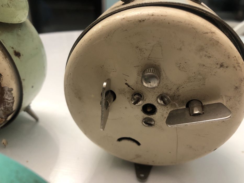 Старий німецький будильник