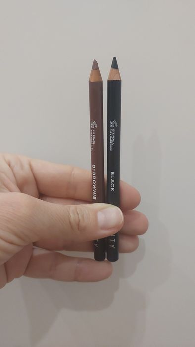 Олівці для губ і чорний для очей Sayeah.beauty