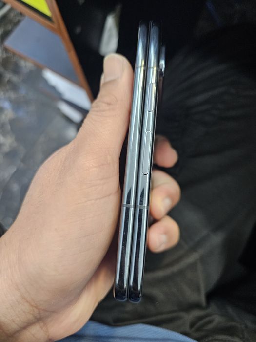 Google pixel fold..256gb