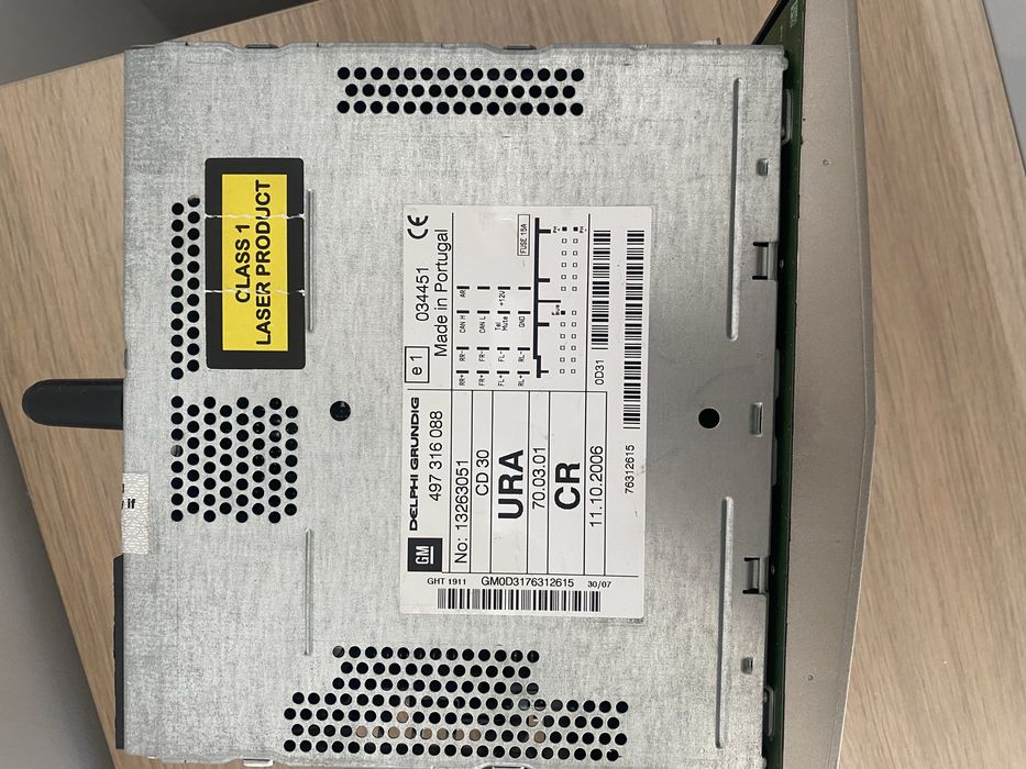 Radio astra h CD 30 i wyświetlacz