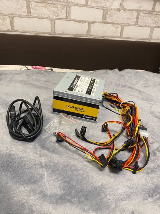 Блок живлення Chieftec 500W
