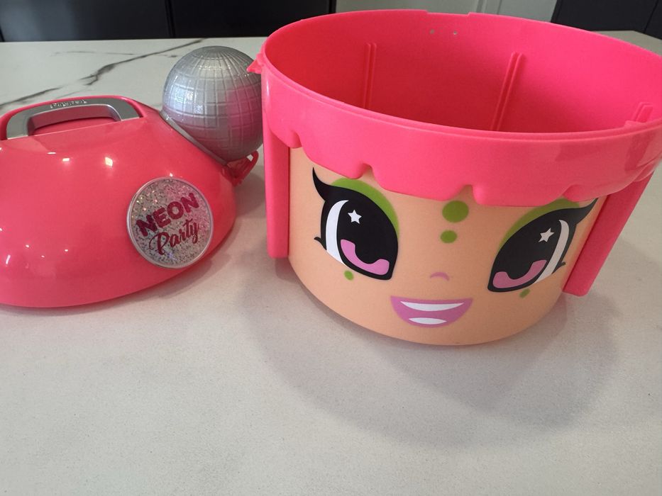 Pinypon neon party