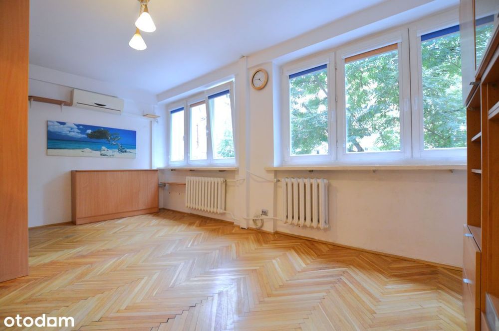 Centrum, atrakcyjna kawalerka po remoncie