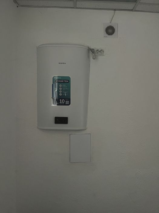 Здається окремий кабінет в Центрі міста