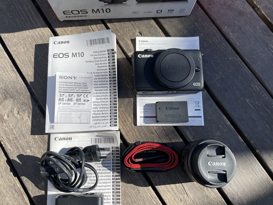 Aparat Bezlusterkowy Canon Eos M10 ef-m 15-45mm IS STM karton prezent