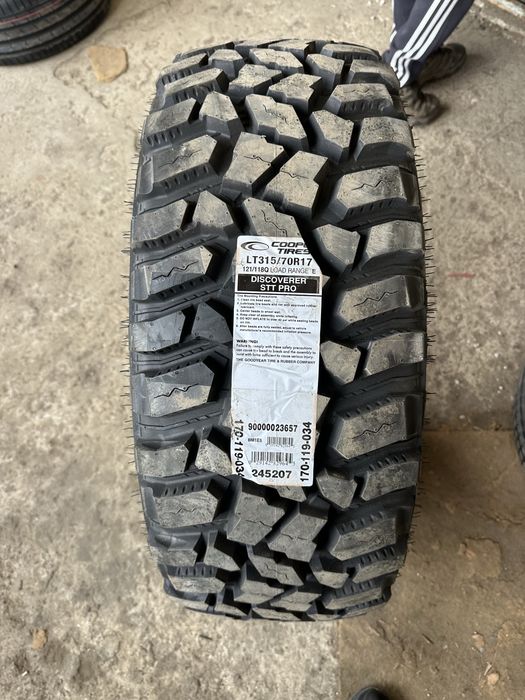 315/70R17 Cooper Discoverer STT PRO MT 4x4 (35x12.50R17)
