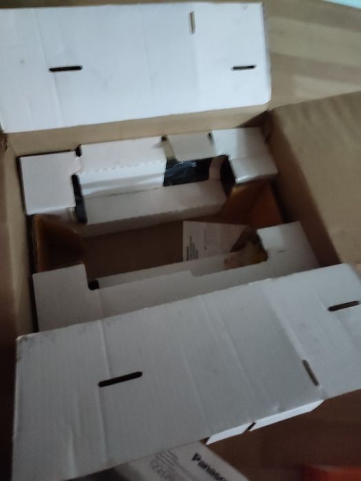 Caixa CDs Panasonic CX DP9061EN