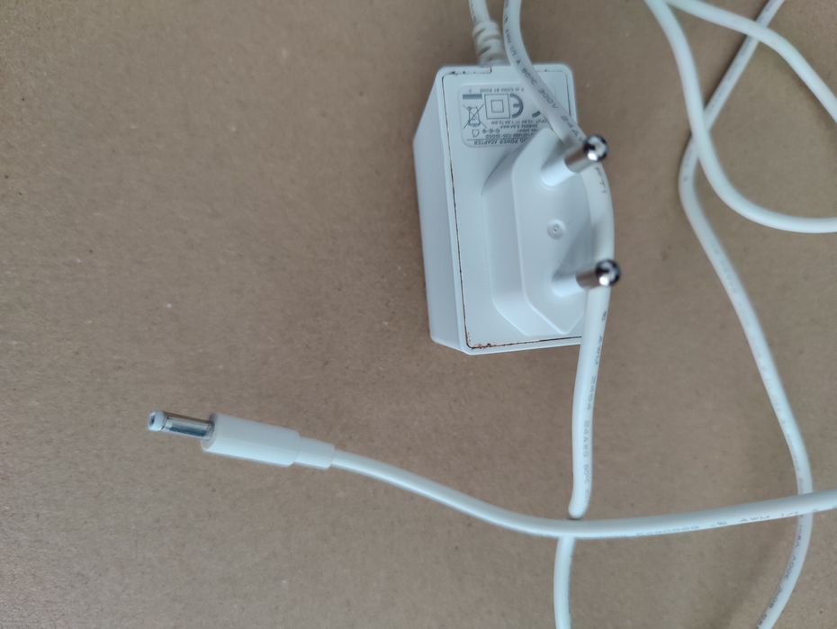 Блок живлення power adapter 12V/1A. 4mm×1,7mm від роутера XIAOMI