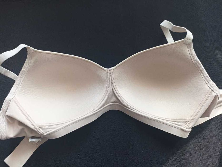 Marks & Spencer EUR 75D Бюстгальтер поролон без косточки бежевый