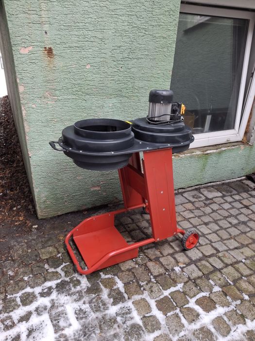 Wyciąg do trocin 220V 0.55 kw 1550 m/ h