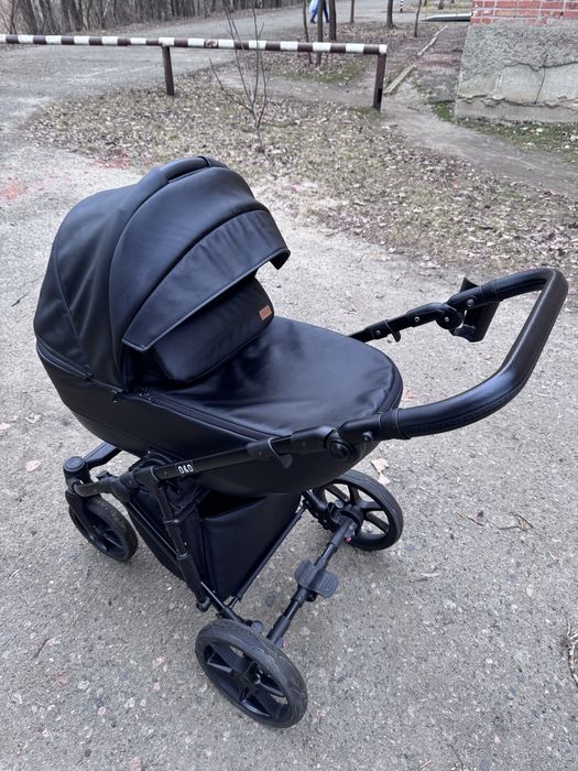 Продам коляску D&D Primero