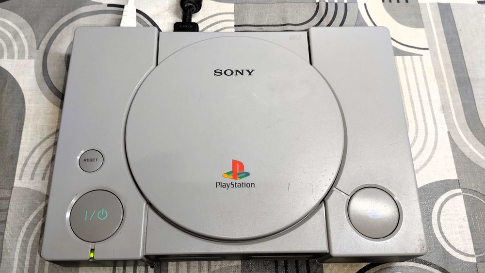Consola Playstation 1 Fat (ler descrição)
