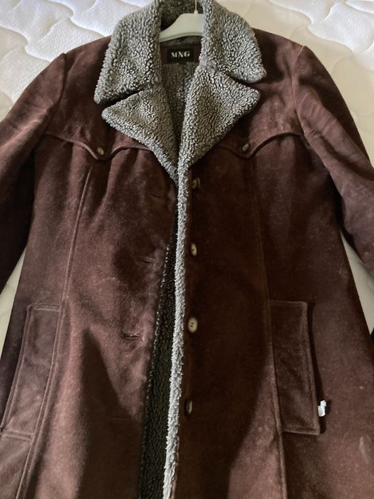 Casaco em pele camurça