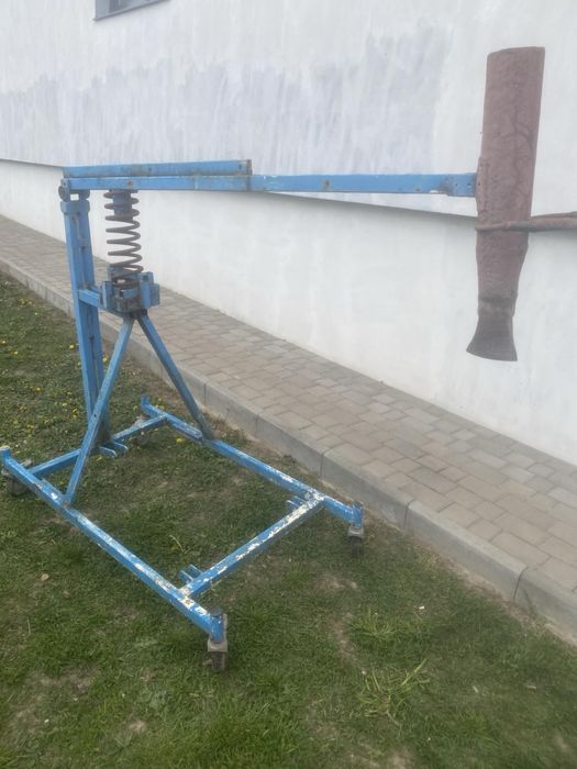 Ручний дровокол колун