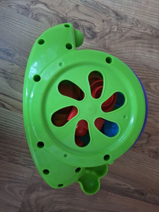 Ślimak fisher price sorter