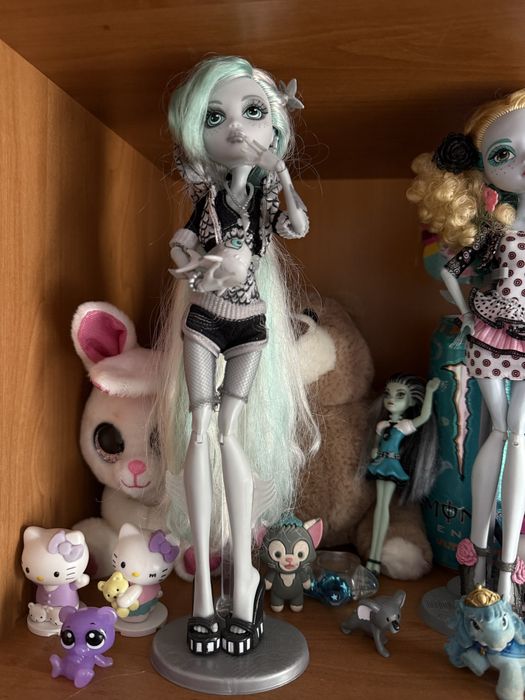 Лагуна драма монстер хай