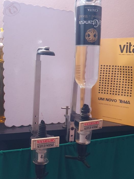 doseador de scotch whisky