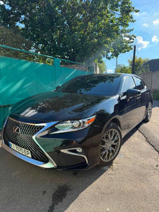 Продам Lexus ES 350