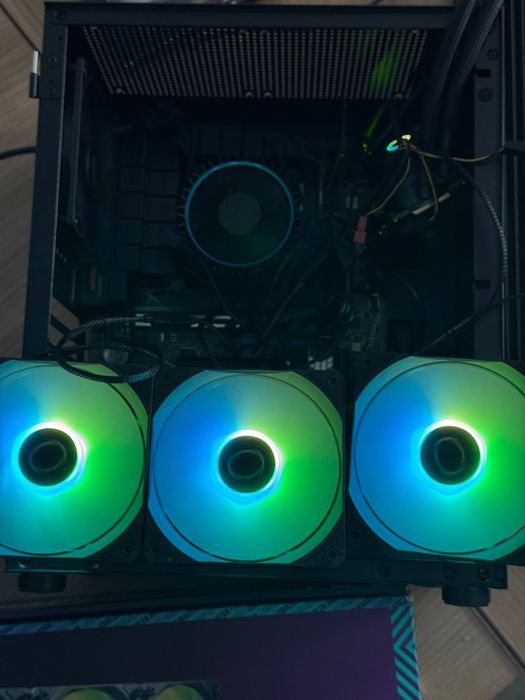 Система рідинного охолодження Cooler Master Liquid 360L Core ARGB