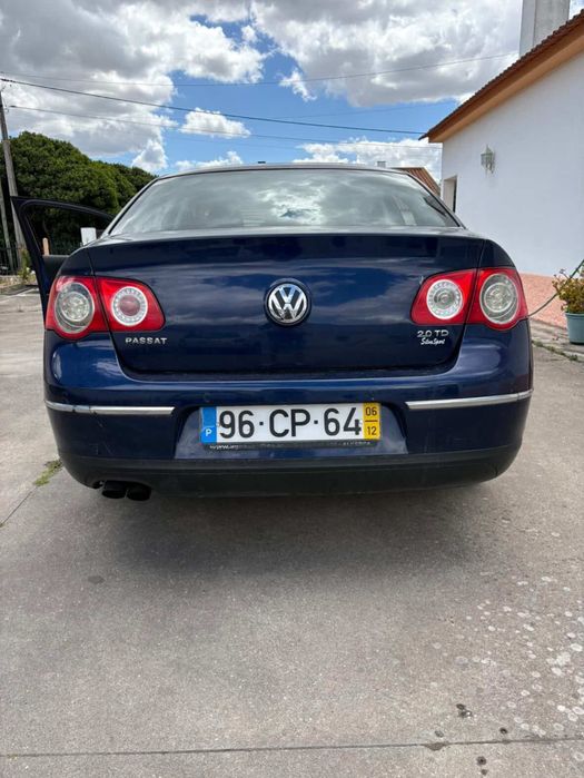 VW Passat b5 ano 2006 mes 12