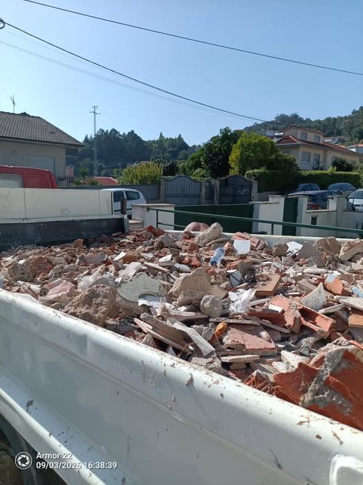 Fzemos remoçao de entulho