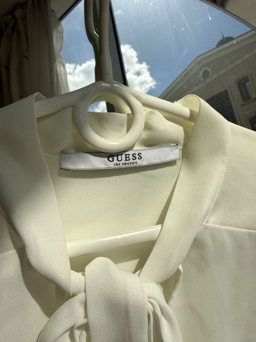 Блузка Guess белая