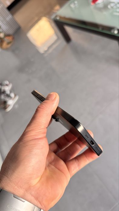 Iphone 15 Pro 128 Gb grafit