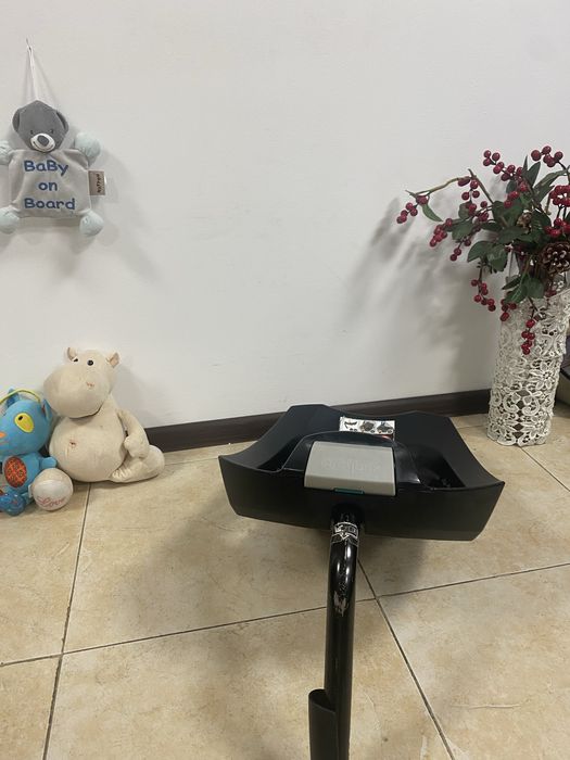 База Isofix Cybex 2-Fix для Aton 5 для автокрісла