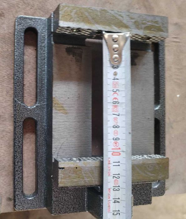 Слюсарні лещата (тиски) для свердлильного станка 100мм