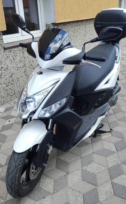 Sprzedam Skuter Kymco agility 50 16+