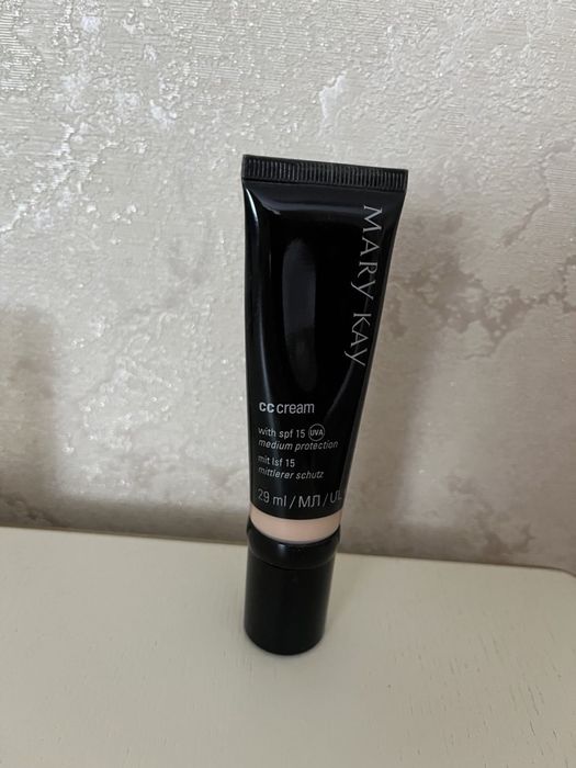 Mary Kay СС-крем для обличчя SPF15