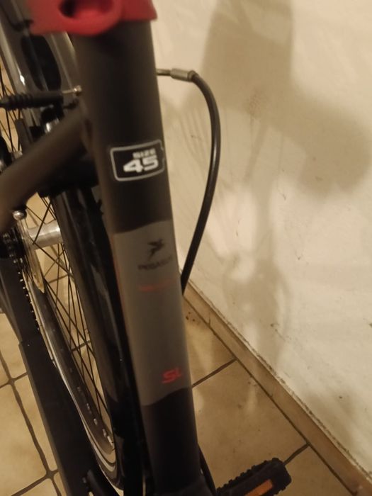 Sprzedam rower Pegasus miejski trekingowy  koła  28