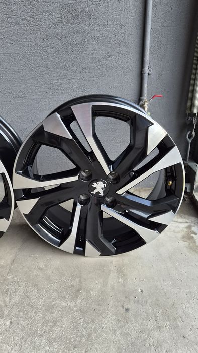 Alufelgi Peugeot 2008   4x108 et32  6,5" jak nowe