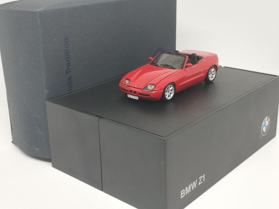 Колекційні масштабні моделі BMW, Volkswagen, Honda, Mercedes 1:43