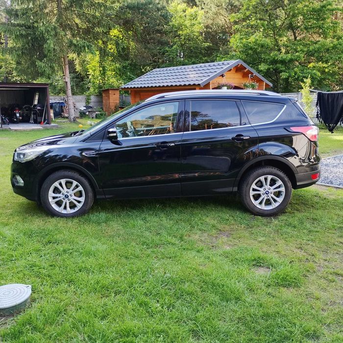 Samochód Ford KUGA