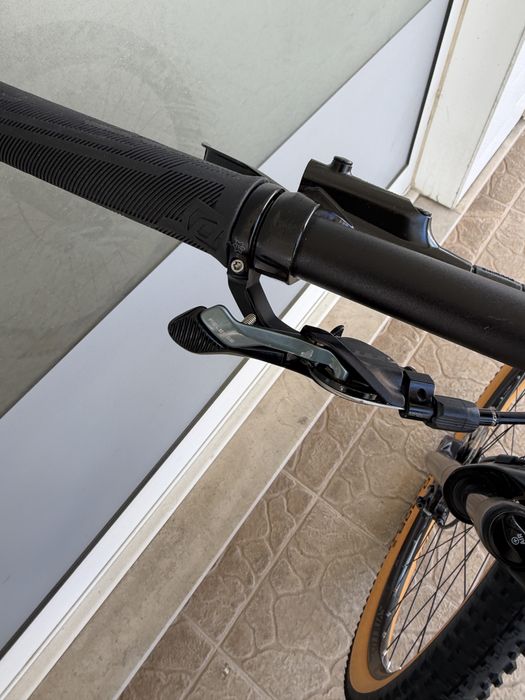 Bicicleta de BTT Scott - Carbono 12v