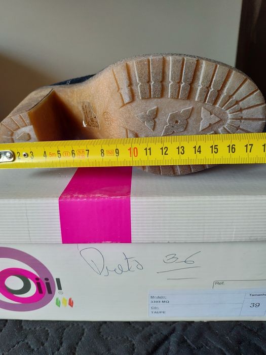 Botim camurça preto