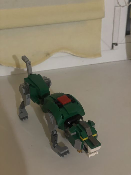 Конструктор Voltron 21311 — вже зібраний (з Китаю