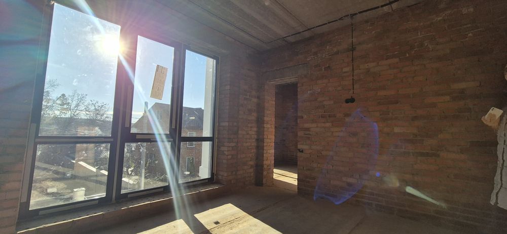 Продаж будинку преміум класу в еко-локації біля річки! Приваблива ціна