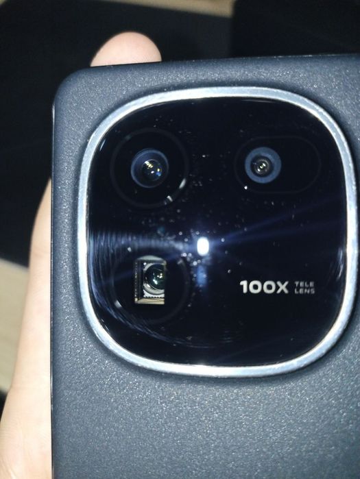 Телефон Vivo iqoo 12  12/256