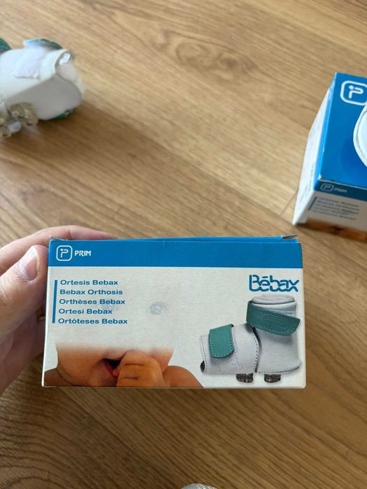 Botas Ortopédicas Bebax - Tamanho 9 (Excelente Estado)