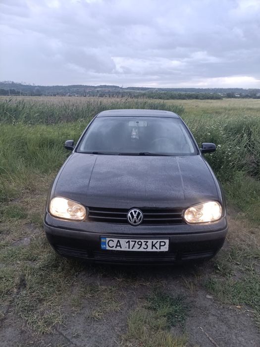 Продам Colf 4 в гарному стані