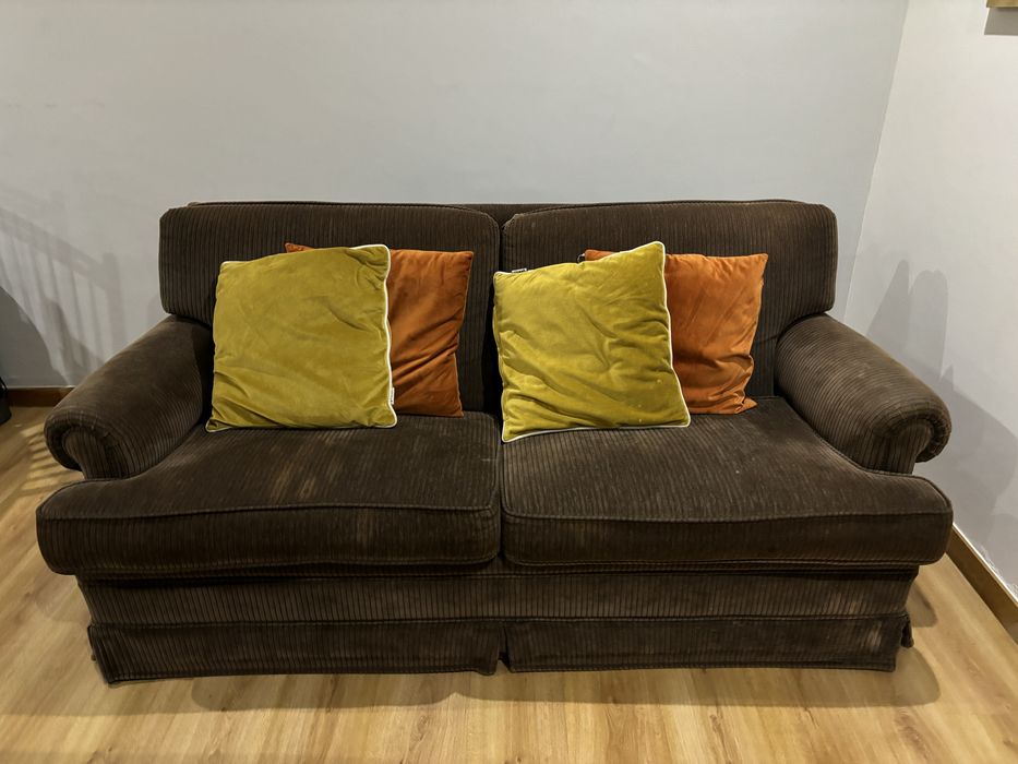 Sofa para 3 pessoas - estilo ingles