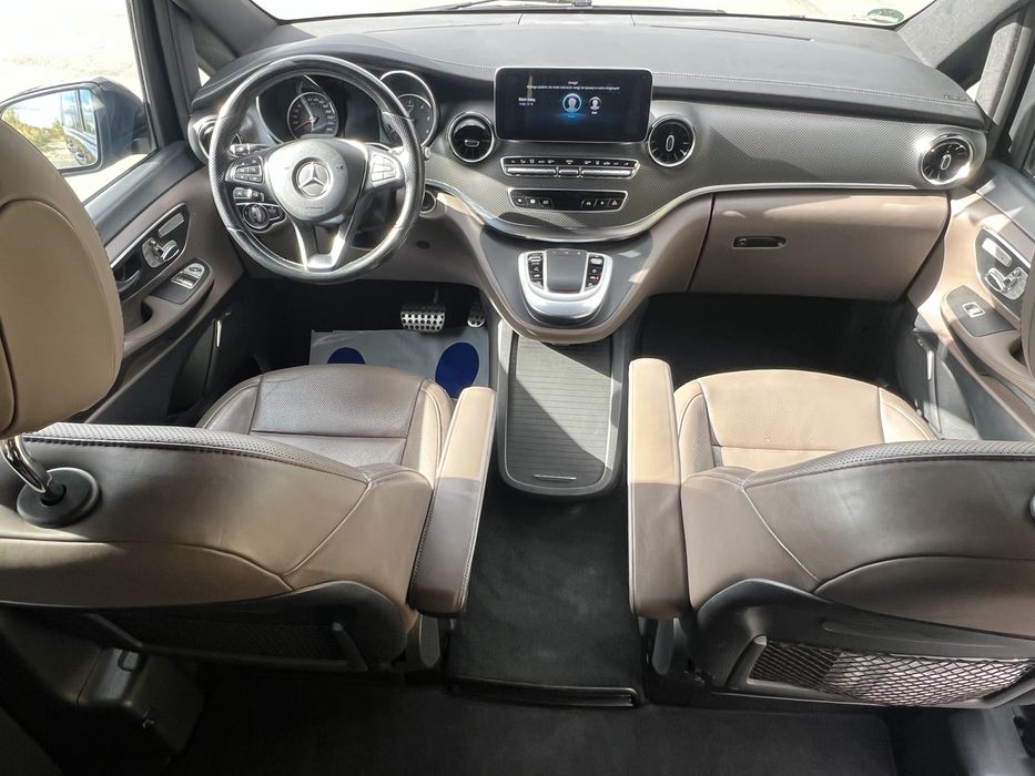 Mercedes Benz V-class