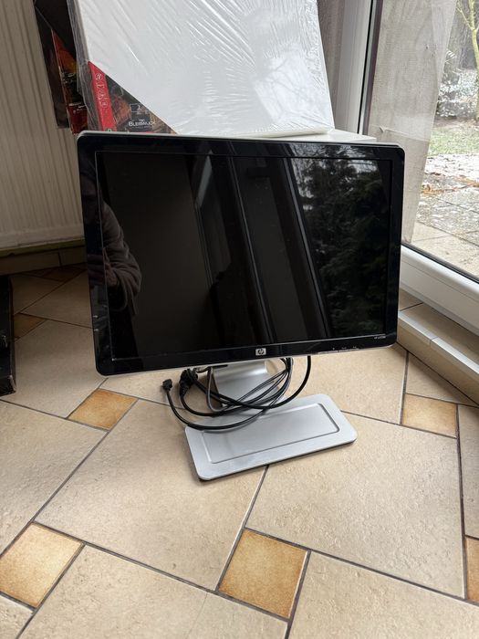 Monitor HP w2228h